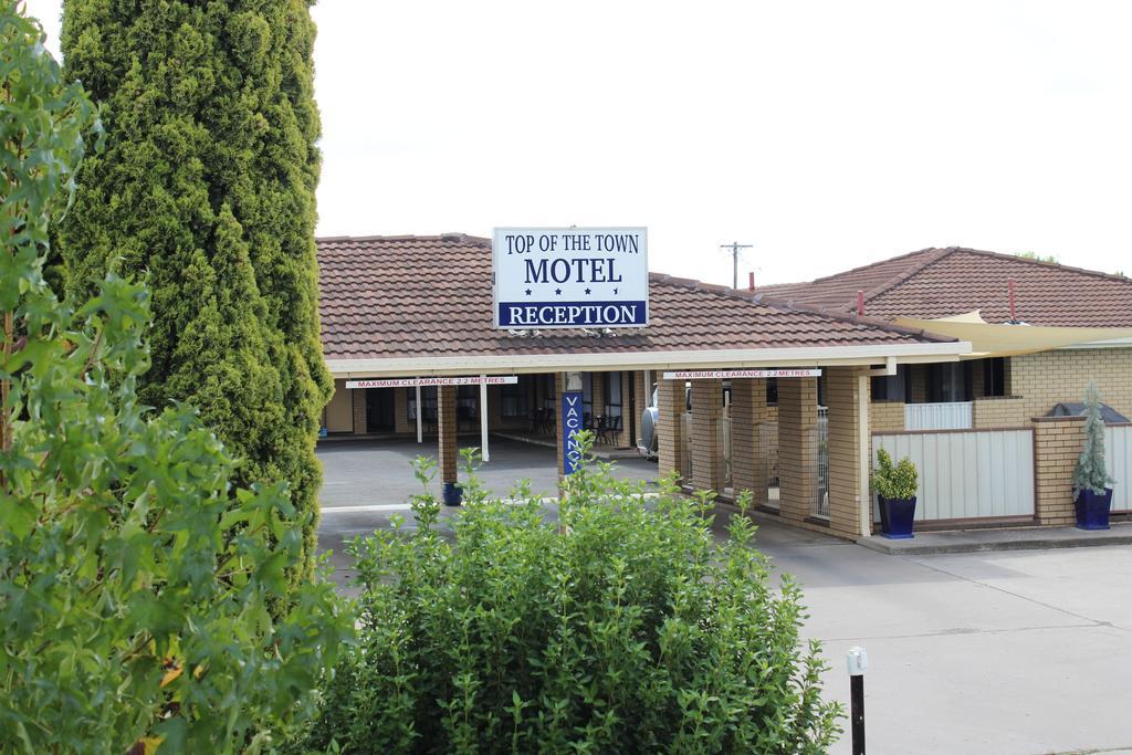 إينفيريل Top Of The Town Motel المظهر الخارجي الصورة